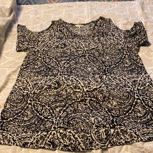 Lucky Brand cold shoulder long tee top